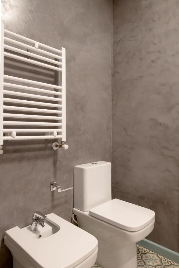Plaza Nueva 2 Bedrooms & 2 Bathrooms إشبيلية المظهر الخارجي الصورة
