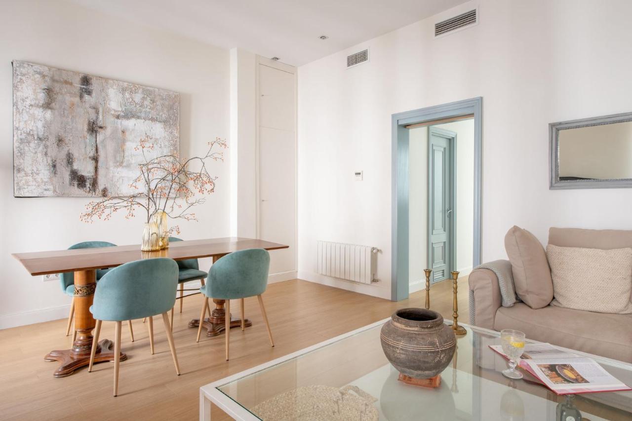 Plaza Nueva 2 Bedrooms & 2 Bathrooms إشبيلية المظهر الخارجي الصورة