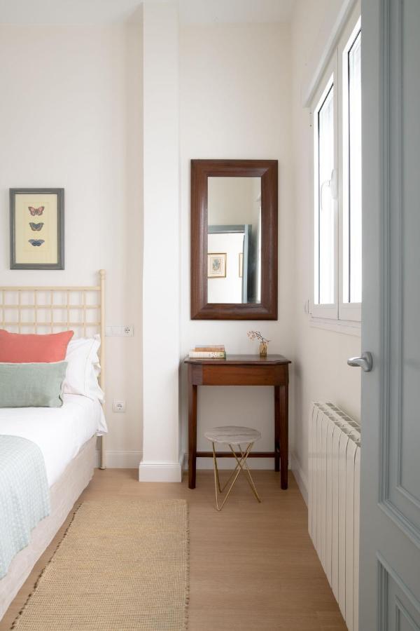 Plaza Nueva 2 Bedrooms & 2 Bathrooms إشبيلية المظهر الخارجي الصورة
